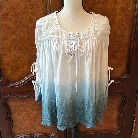 POL OMBRE EYELET TIE SLEEVE BLOUSE - Picture 5 of 17